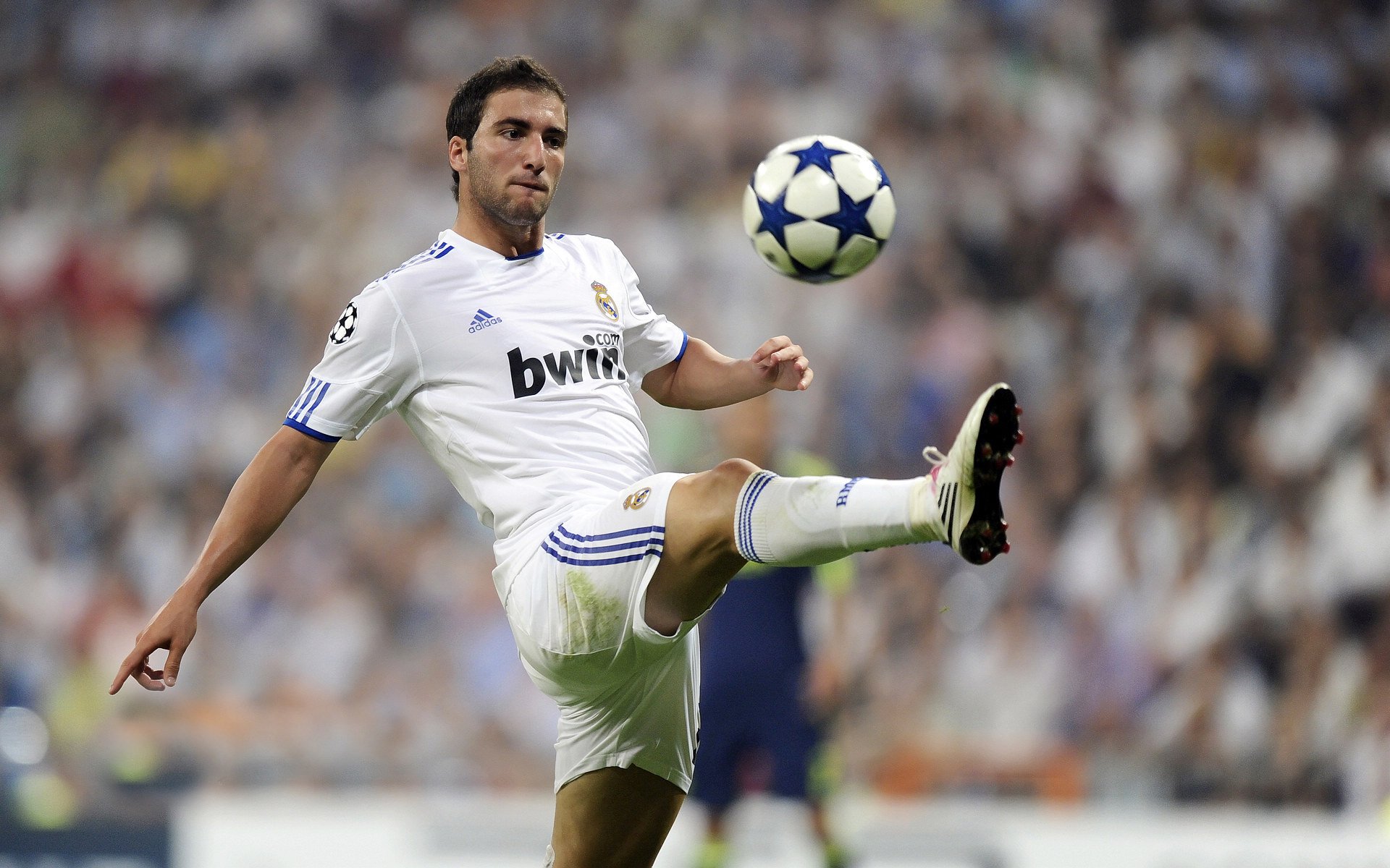 鏖战风城,莫兰特火热状态下的尼克斯与公牛之战